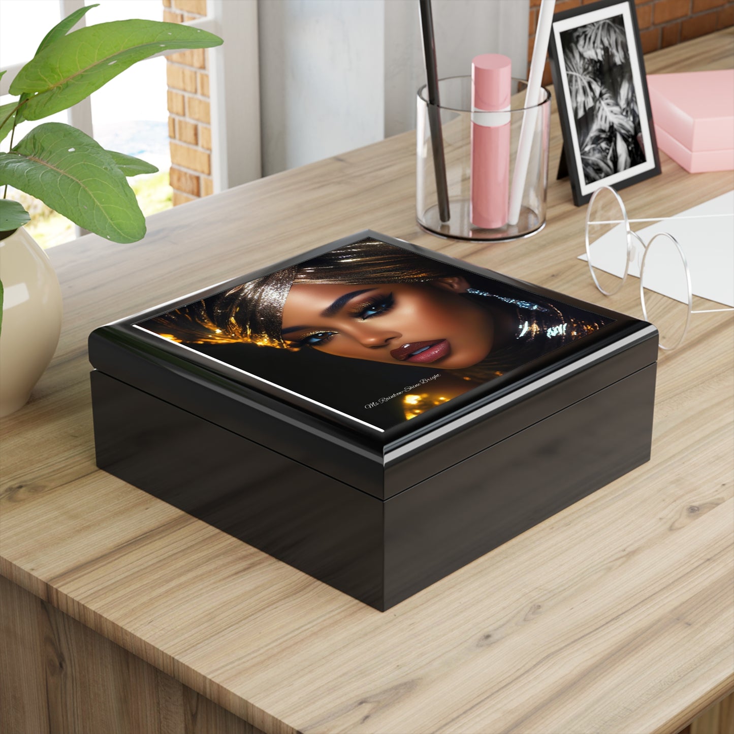 Ms Rainbow-Shine Bright-Elegant Jewelry Box with Glamorous Portrait Design - Perfect for Gifts and Home Decor